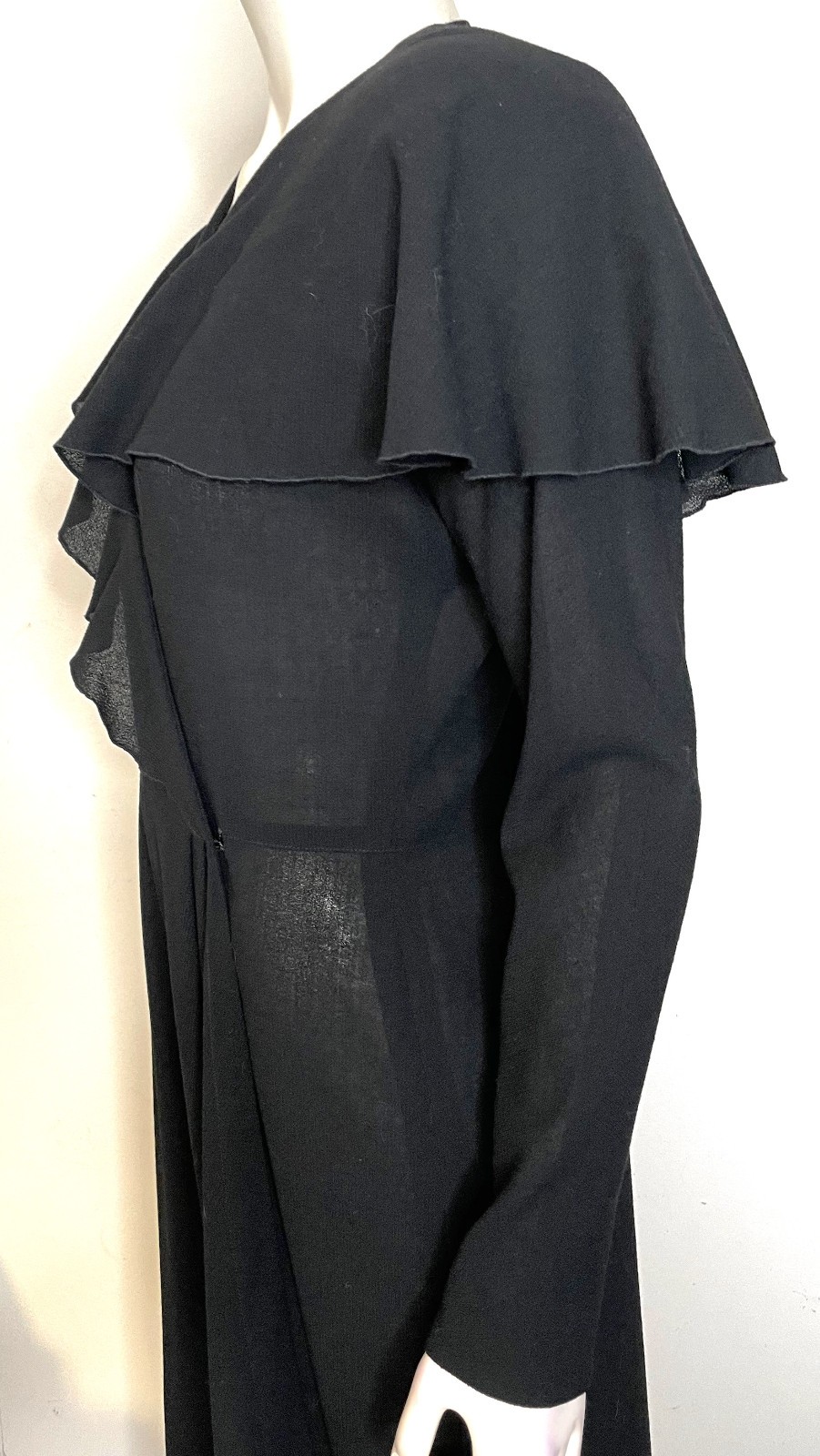 Jean Muir Dress Womens 8 10 Black Wool Crepe Ruffle Cape Collar Coat Dress VTG
