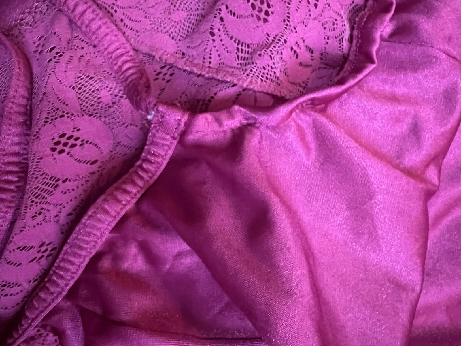 Vtg Olga Style Undercover Wear Magenta Pink Full Sweep Silky Nylon Gown S USA