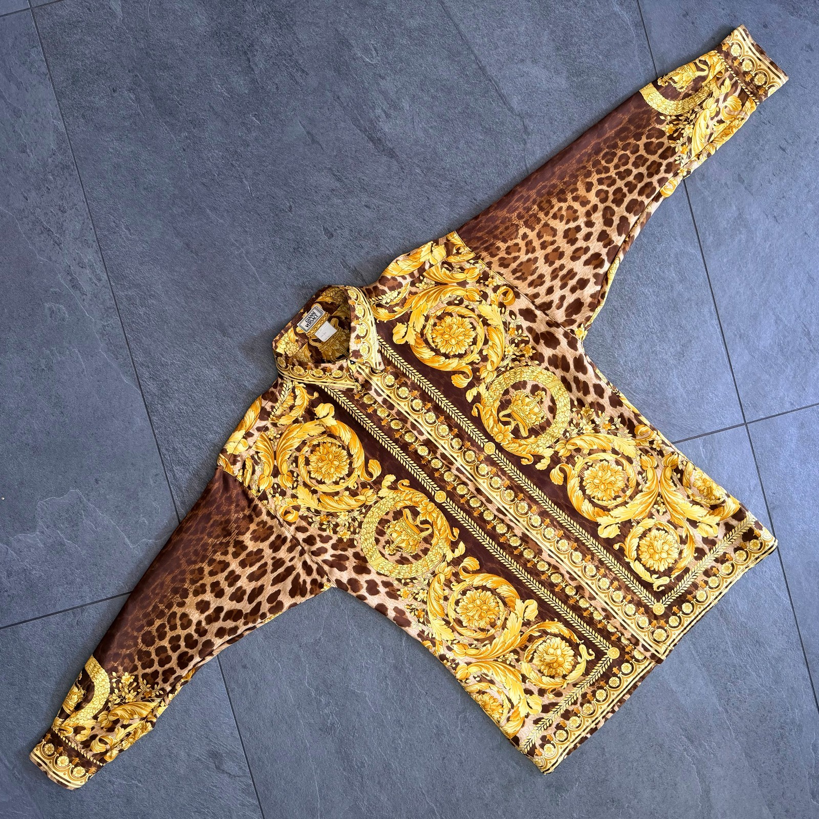 GIANNI VERSACE silk shirt Wild Baroque print from S/S 1992