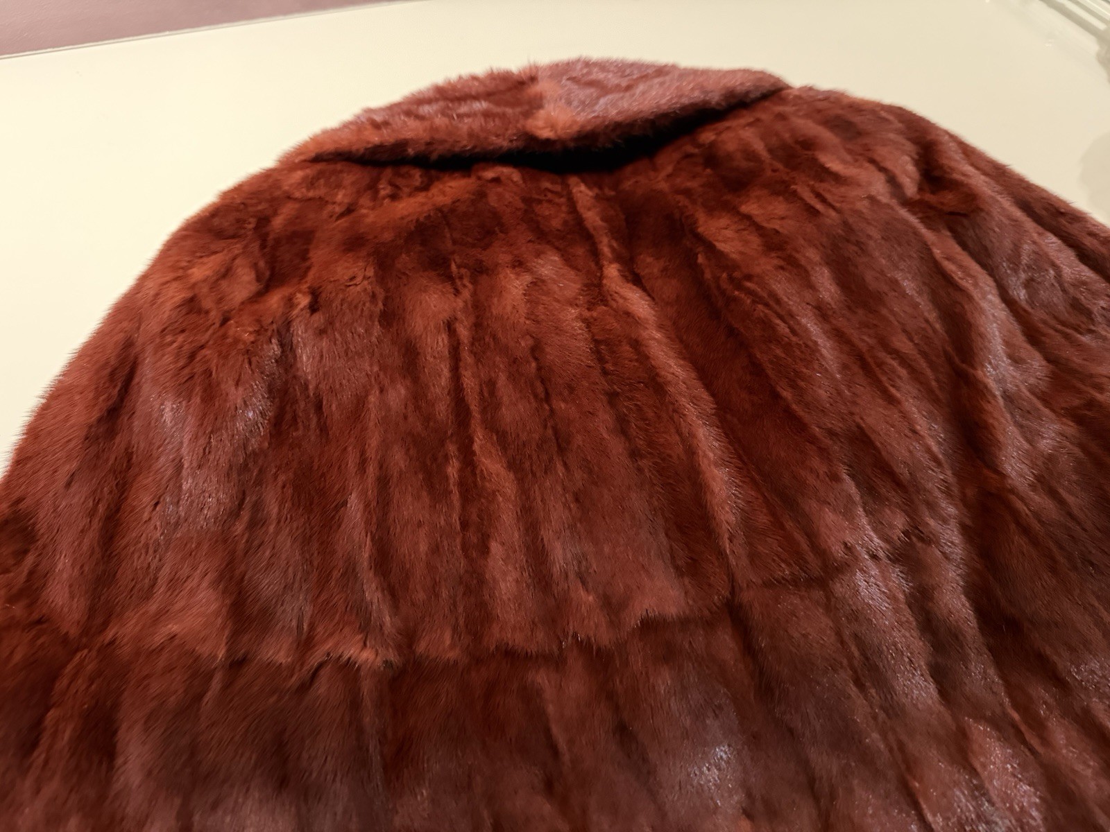 Vintage KESSLER Furrier St Louis Dyed Dark Red Mink Fur Shawl Collar CAPE PONCHO