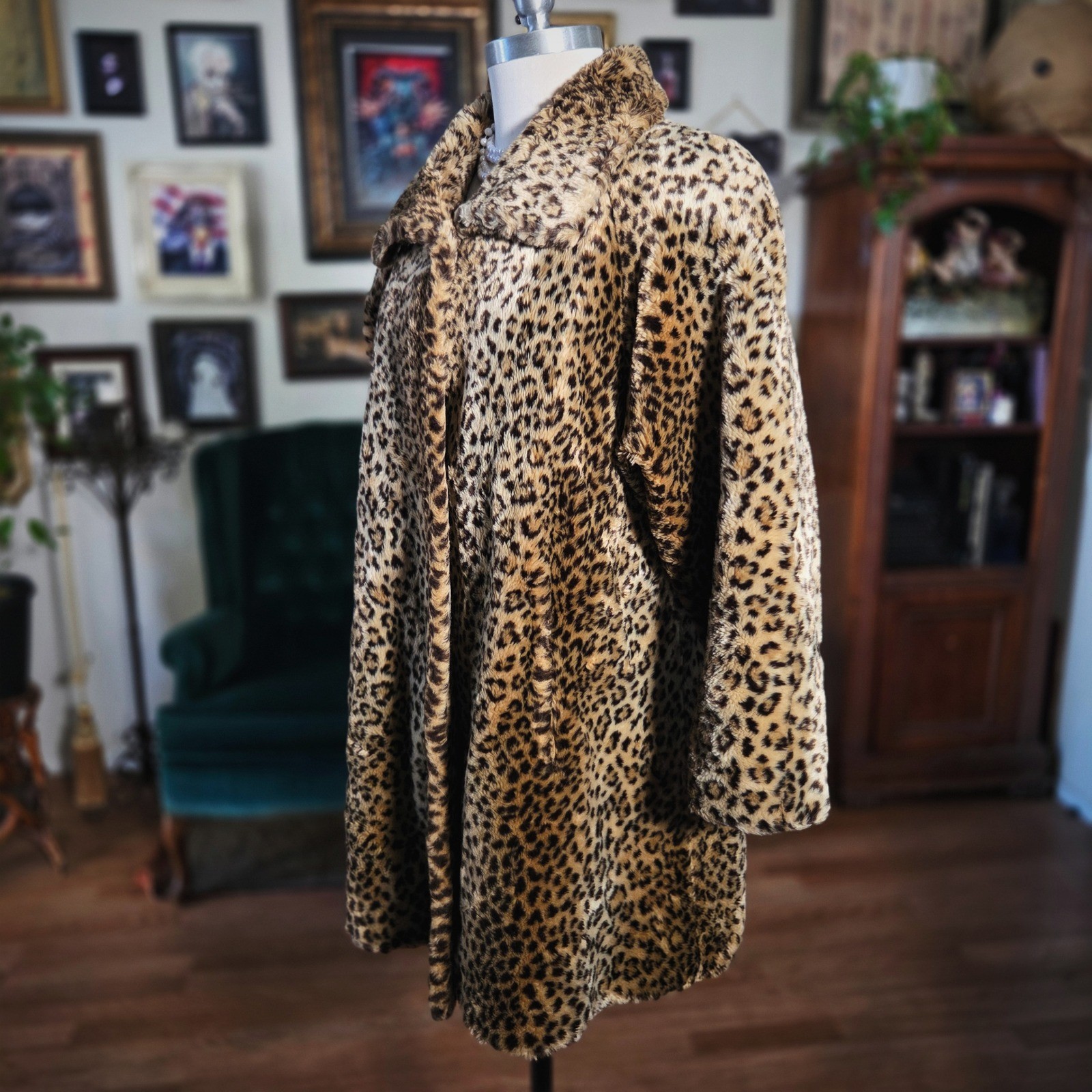 Donnybrook Faux Fur Leopard Coat Vintage 90s Animal Print Jacket XS