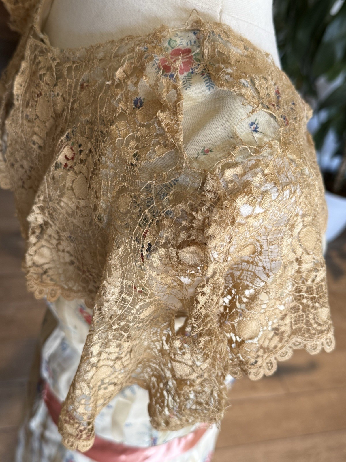 Vintage 1920s Paramount Studios Silk Floral Ribbon Stripe Day Dress 20s Antique