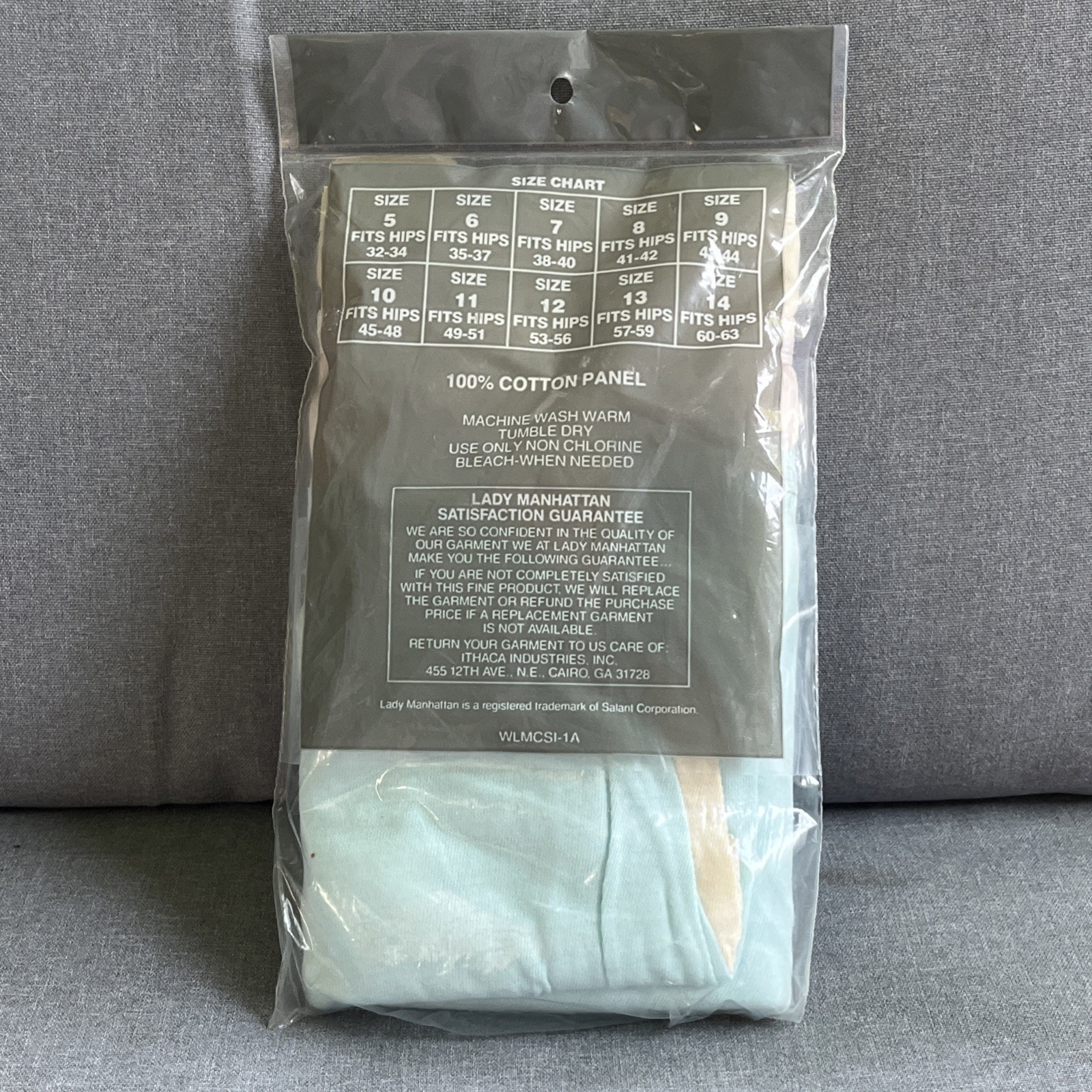 Vintage Woman Lady Manhattan Underwear Briefs Size 6 Solid Color 100% Cotton USA