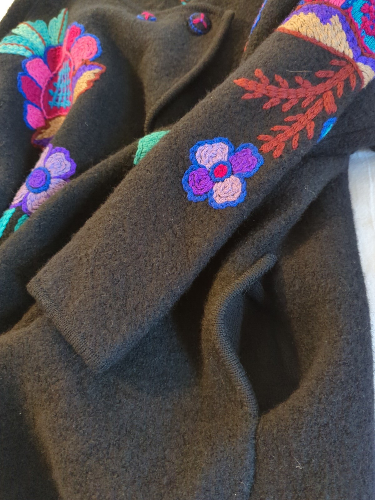 80’s Vtg Catharine Lover Wool Coat Sweater L SSG Embroidered Made in Hong Kong