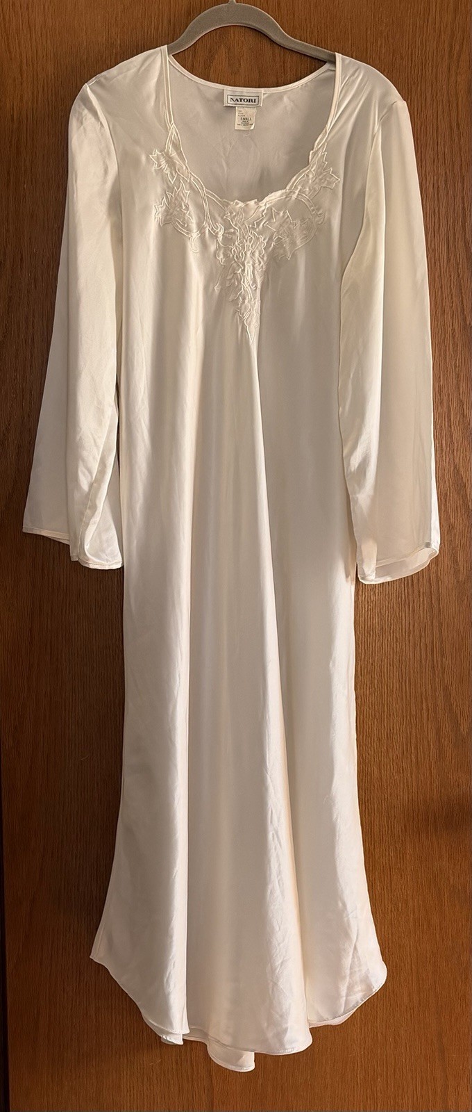 Vtg Natori Ivory Satin Embroidered Nightgown Old Hollywood Glam Ethereal Bride S