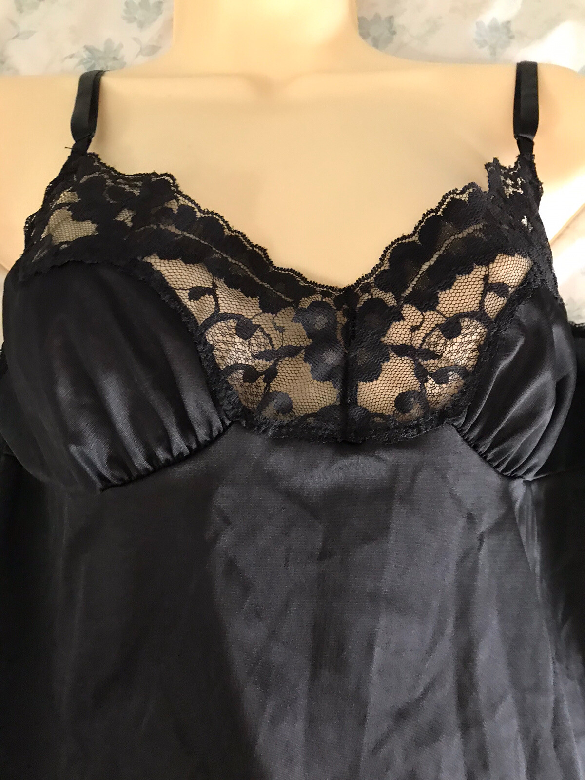 Vintage Vassarette Black Lace Slip Dress Size 24” 38/44