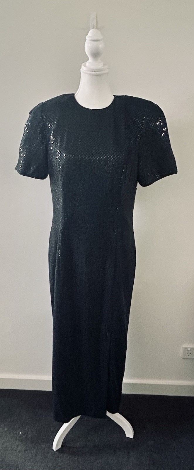 Keri Craig Dress Black Size 10-12 AU&UK/6-8 US Vintage Sequin Midi Front Split