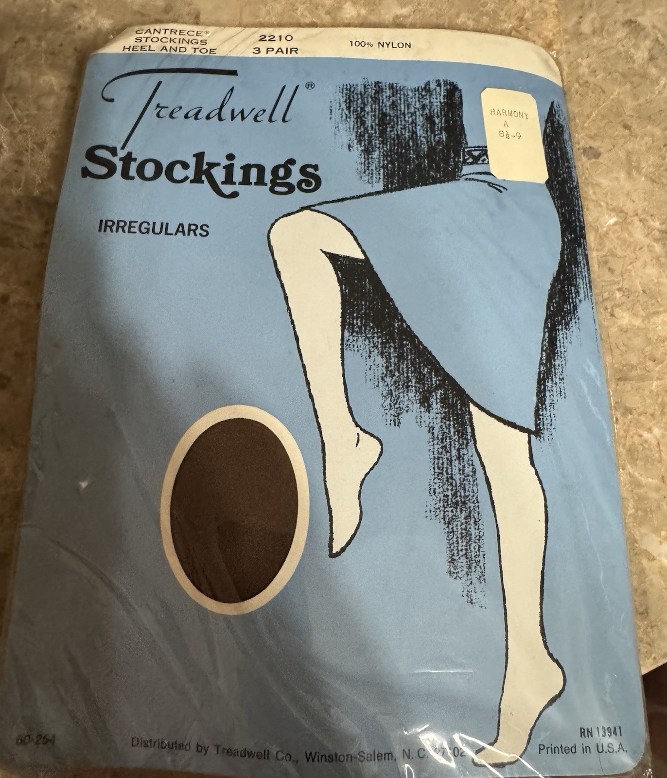 VINTAGE TREADWELL STOCKINGS! 3 PAIR. 8 1/2-9. HARMONY. CANTRECE