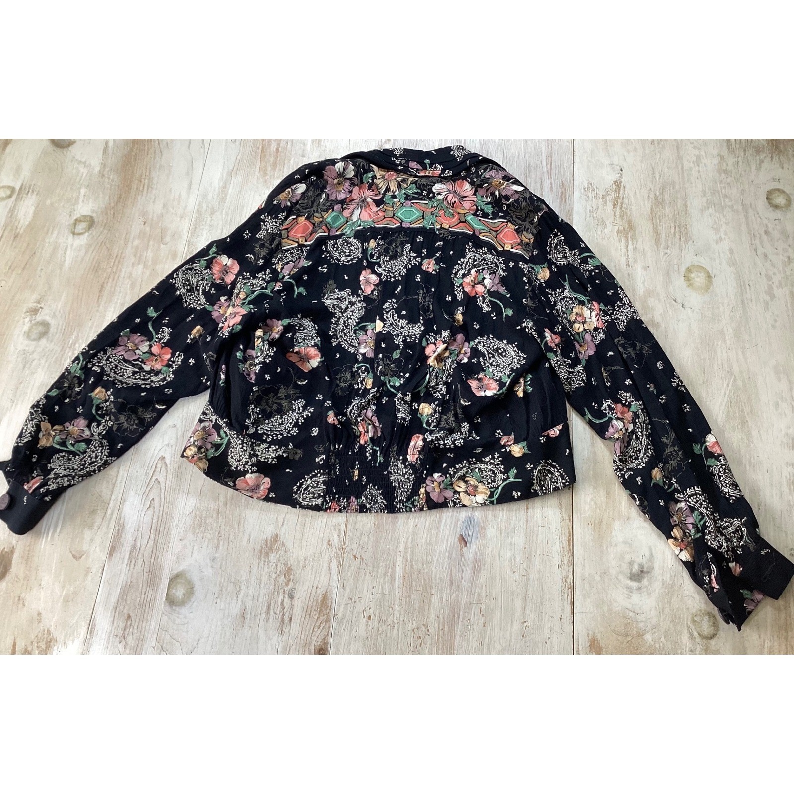 Vintage Carole Little Black Floral Paisley Rayon Gauze Cropped Jacket Size 10