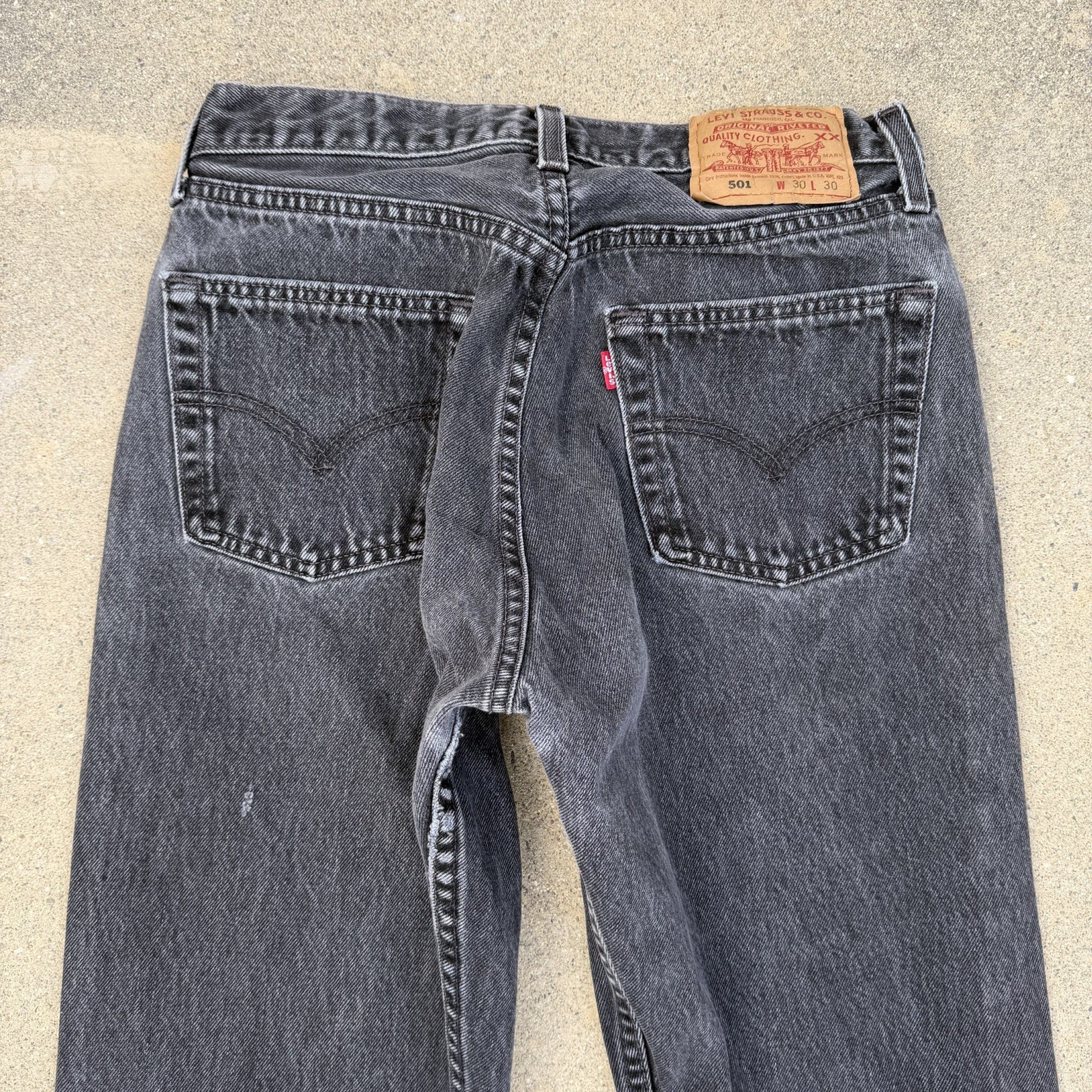 Vintage Levi’s 501 Women’s Black Sz 30×30 Actual 27×28 Made In USA