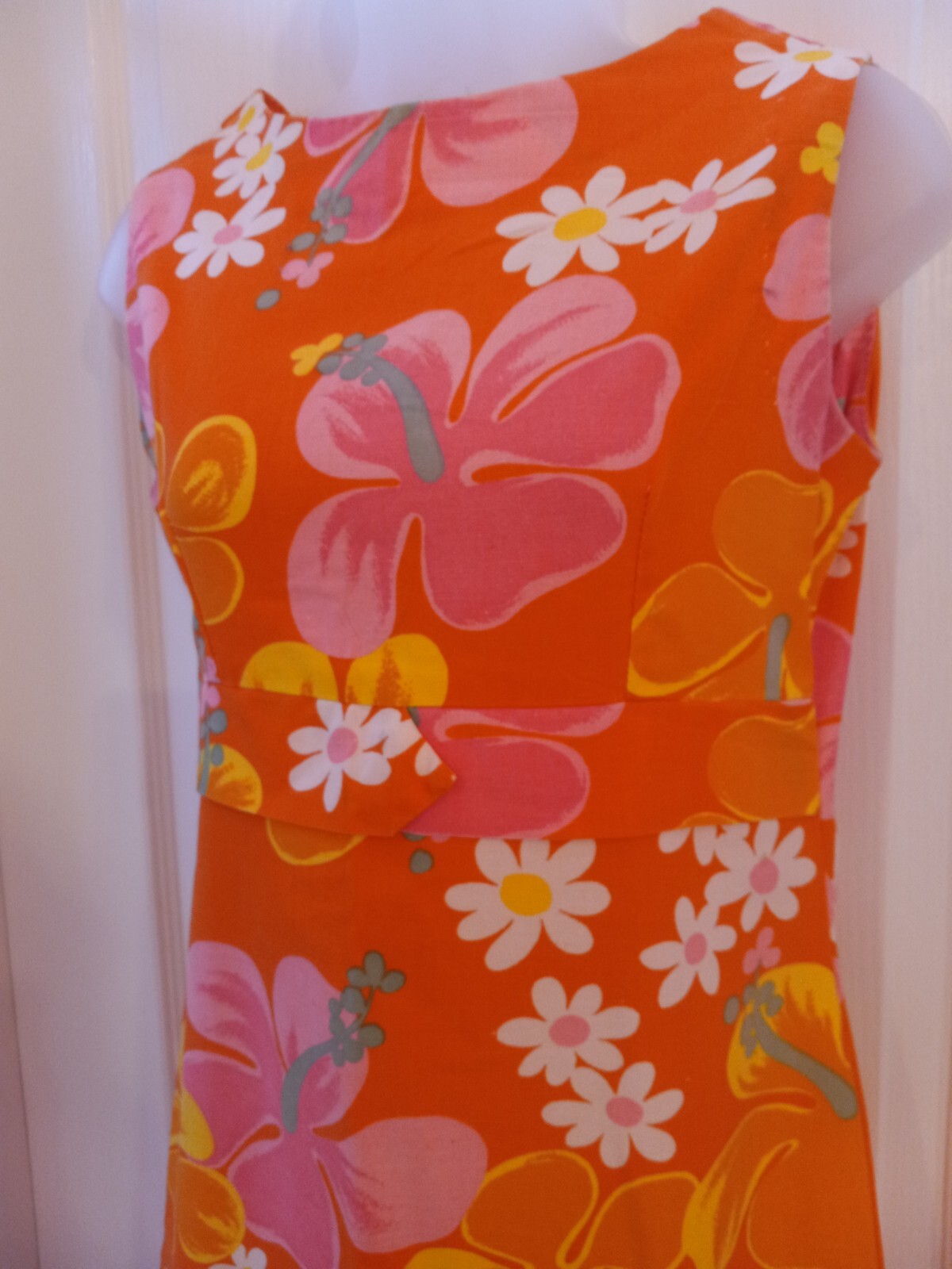 Vintage 60s Hawaiian Psychedelic Orange Floral Tiki Oasis Ruffled Skirt Dress SM