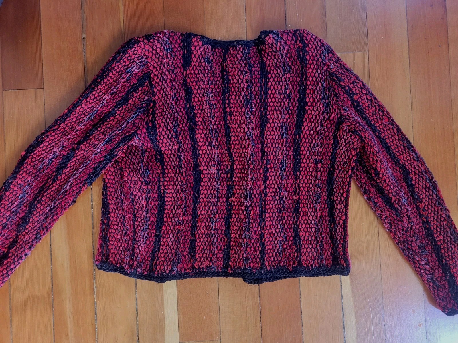 VINTAGE ESTELLE GRACER | 1983 Handwoven Artisan Red And Black Sweater
