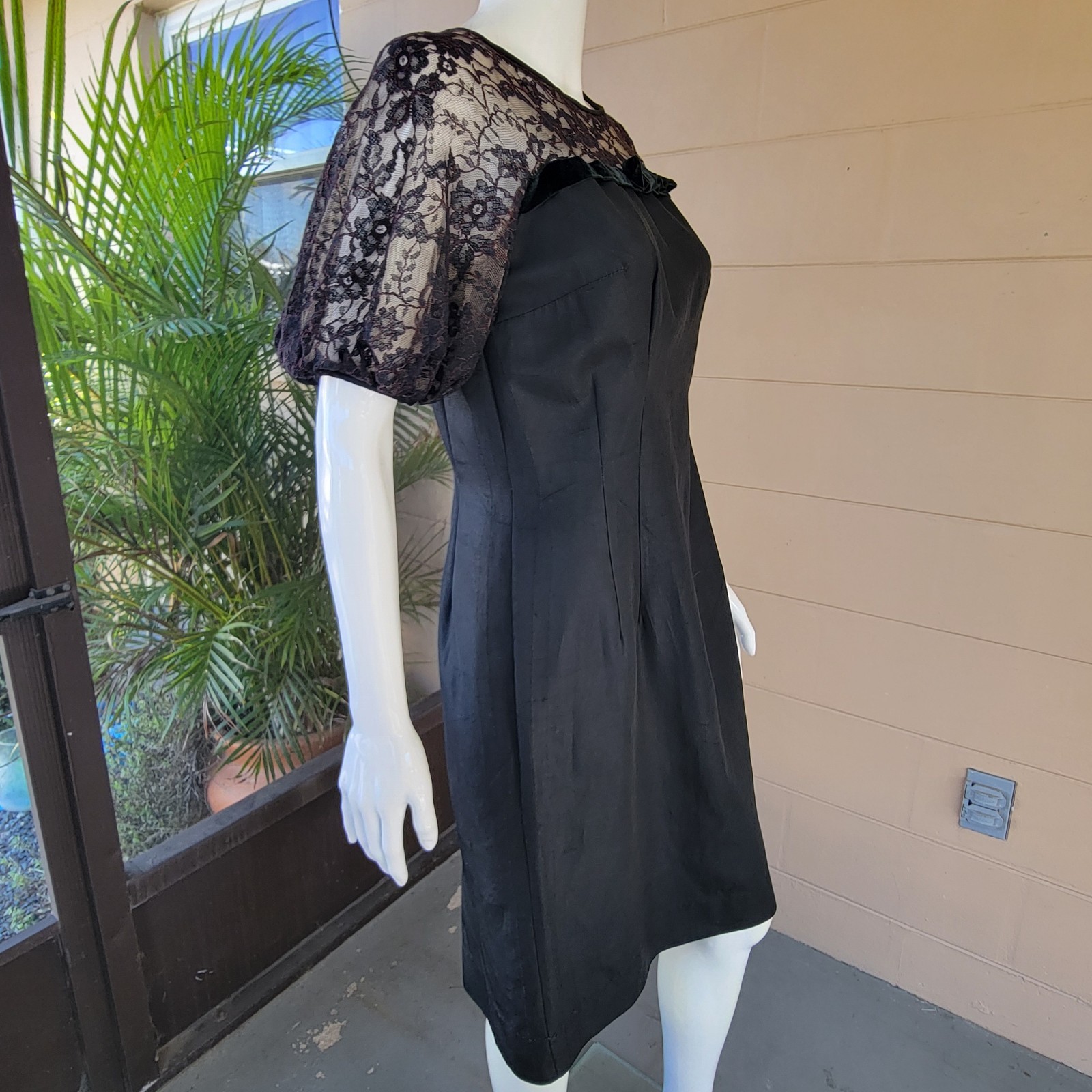 Vintage 40s Maxwell Black Lace Cocktail Dress Womens Size S/M