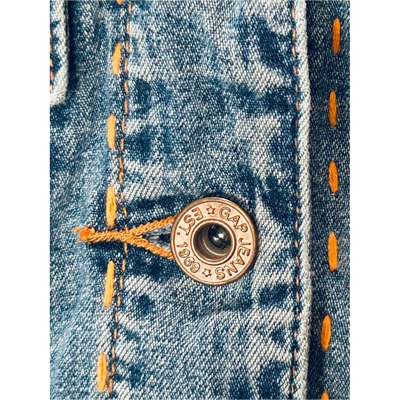 GAP Vintage Y2K circa 2000 Medium Blue Women’s Denim Jacket w/ Orange Stitching