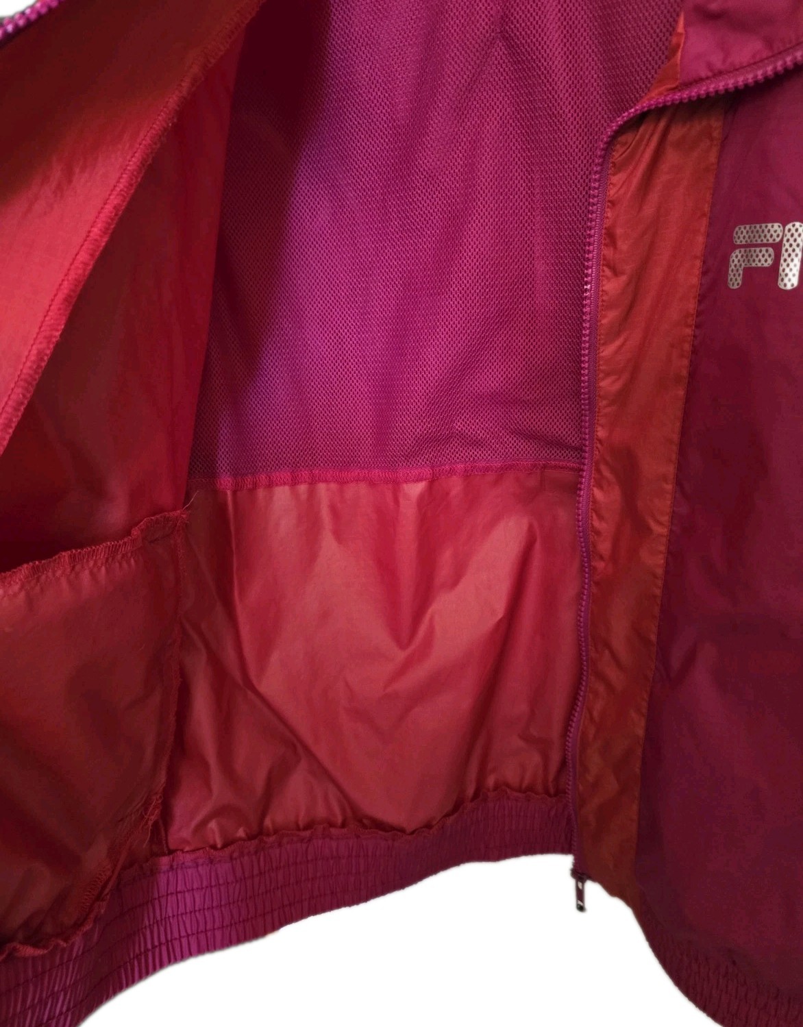 VINTAGE | 1990s FILA INTERNATIONAL PERFORMANCE Gear Women’s medium Windbreaker