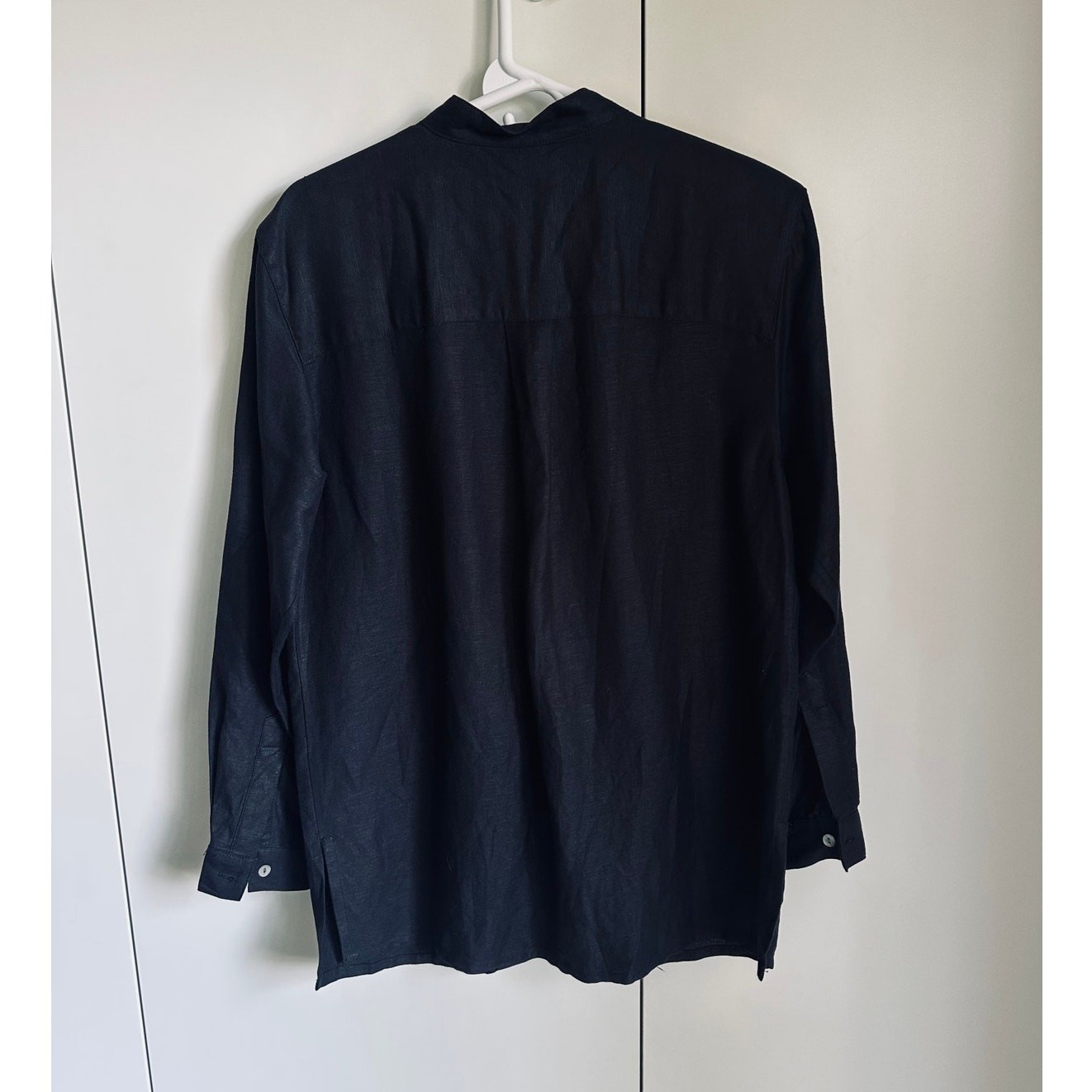 Womens 90s Linen Blouse/Button up Classic Closet Staple Minimalist Timeless Look