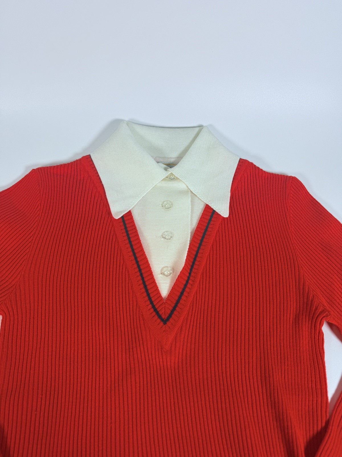 Vintage Women’s 1960’s red Top M Pullover long sleeve Collared shirt Joyce