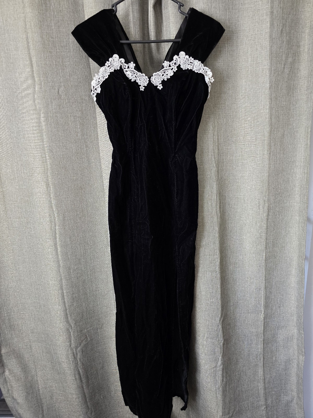 L.A. Glo Vtg 90s Black Velvet Long Gown XS Side Slit White Lace Accent