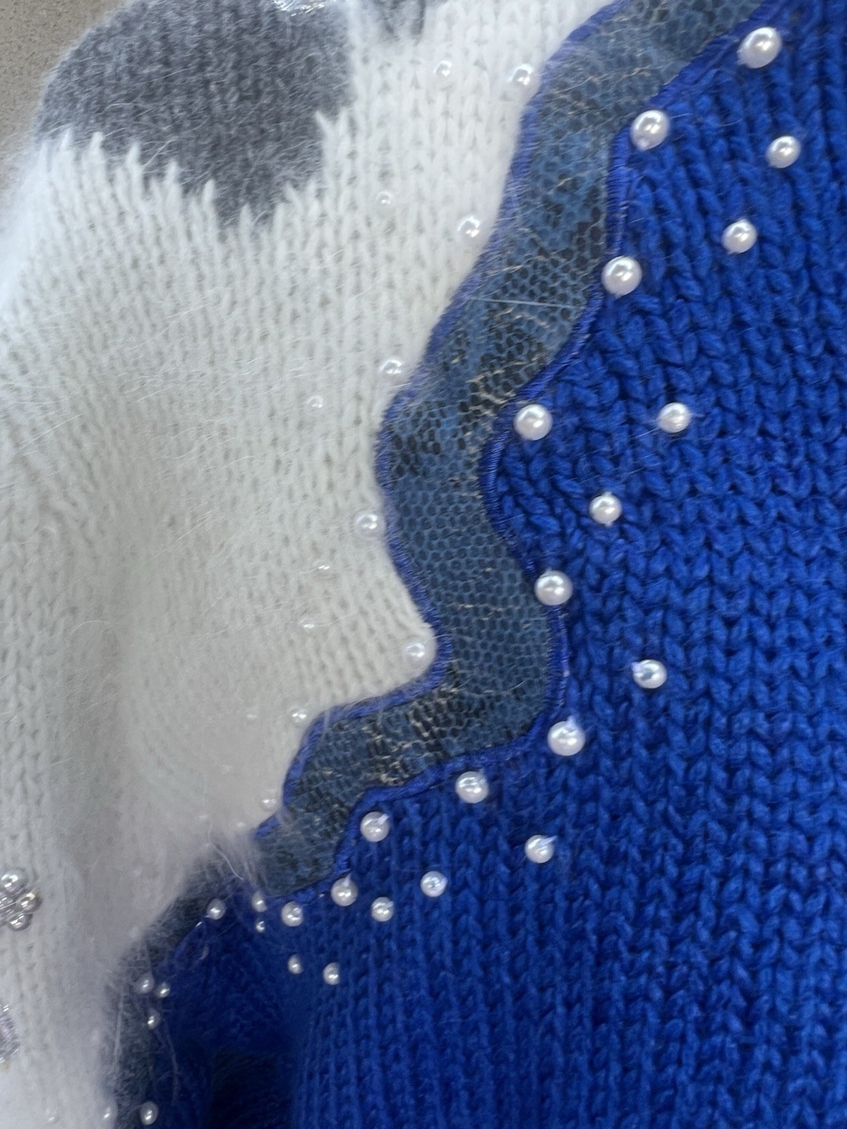 Vtg Glam Sweater Blue White Fuzzy Angora Beads Sz L Shannan
