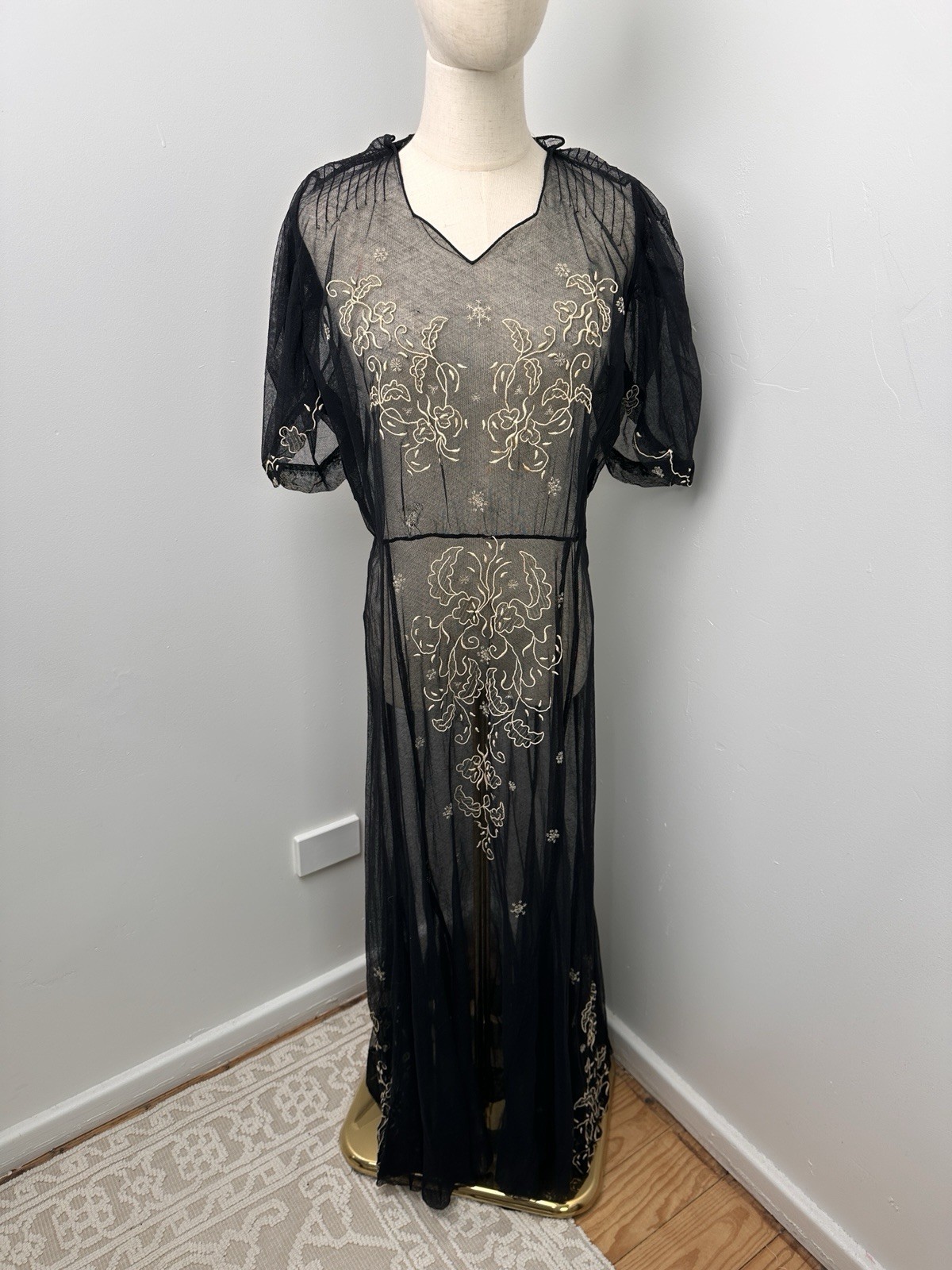 Edwardian Antique Size M 1910s 1920s Black Lace Dress Embroidered Netting Sheer