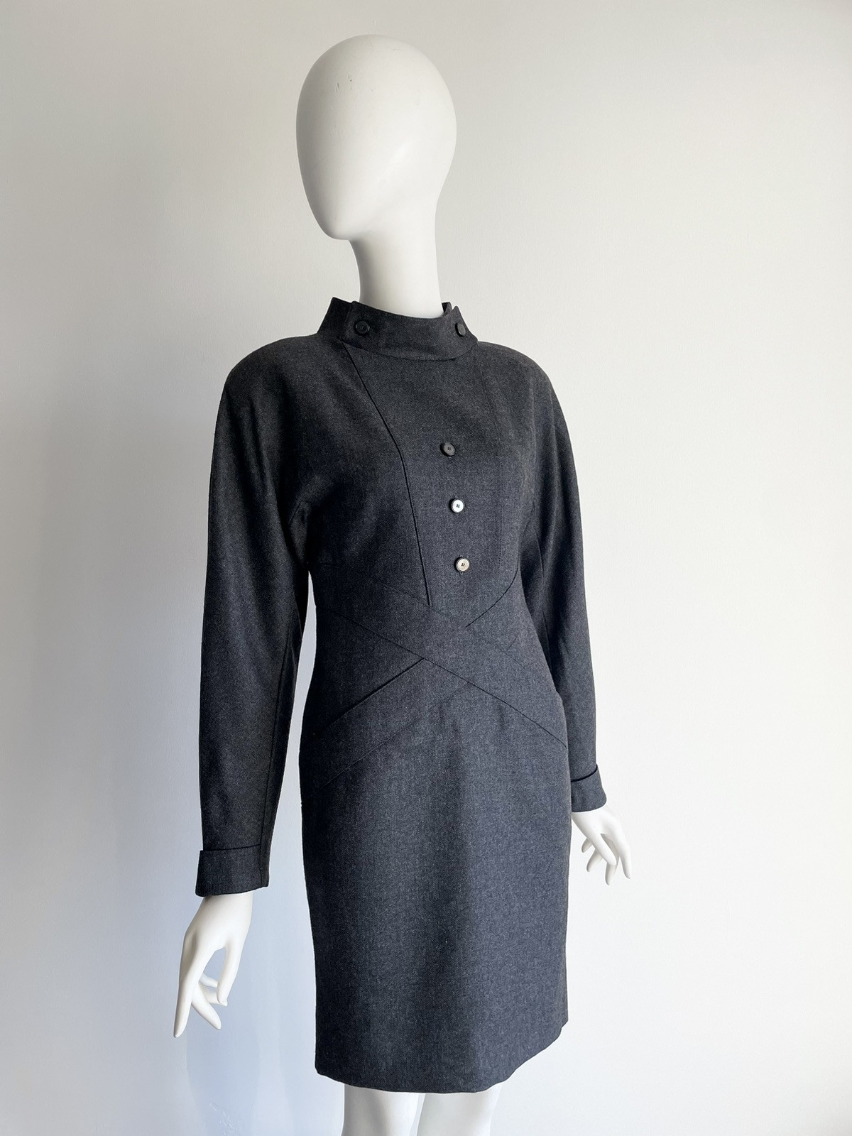 Vintage 1980s Chloe Gray Wool Dress Cross Front Buttons Shoulder Pads Size XS