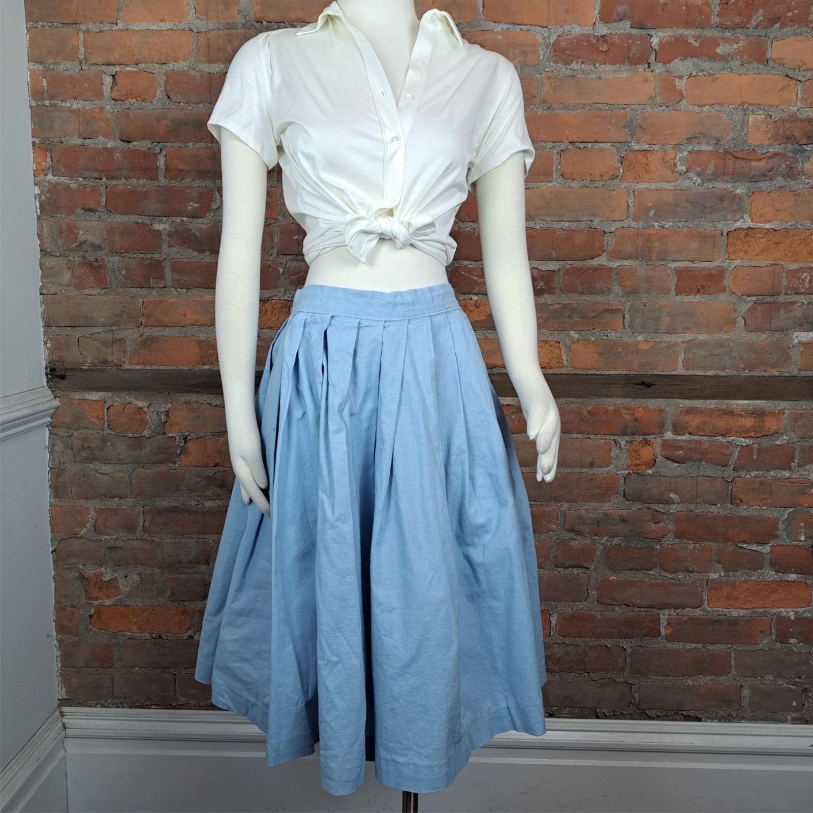 Vintage Skirt Hand Made Midi Blue Pleated Unlined 120″ Sweep Size 6/8