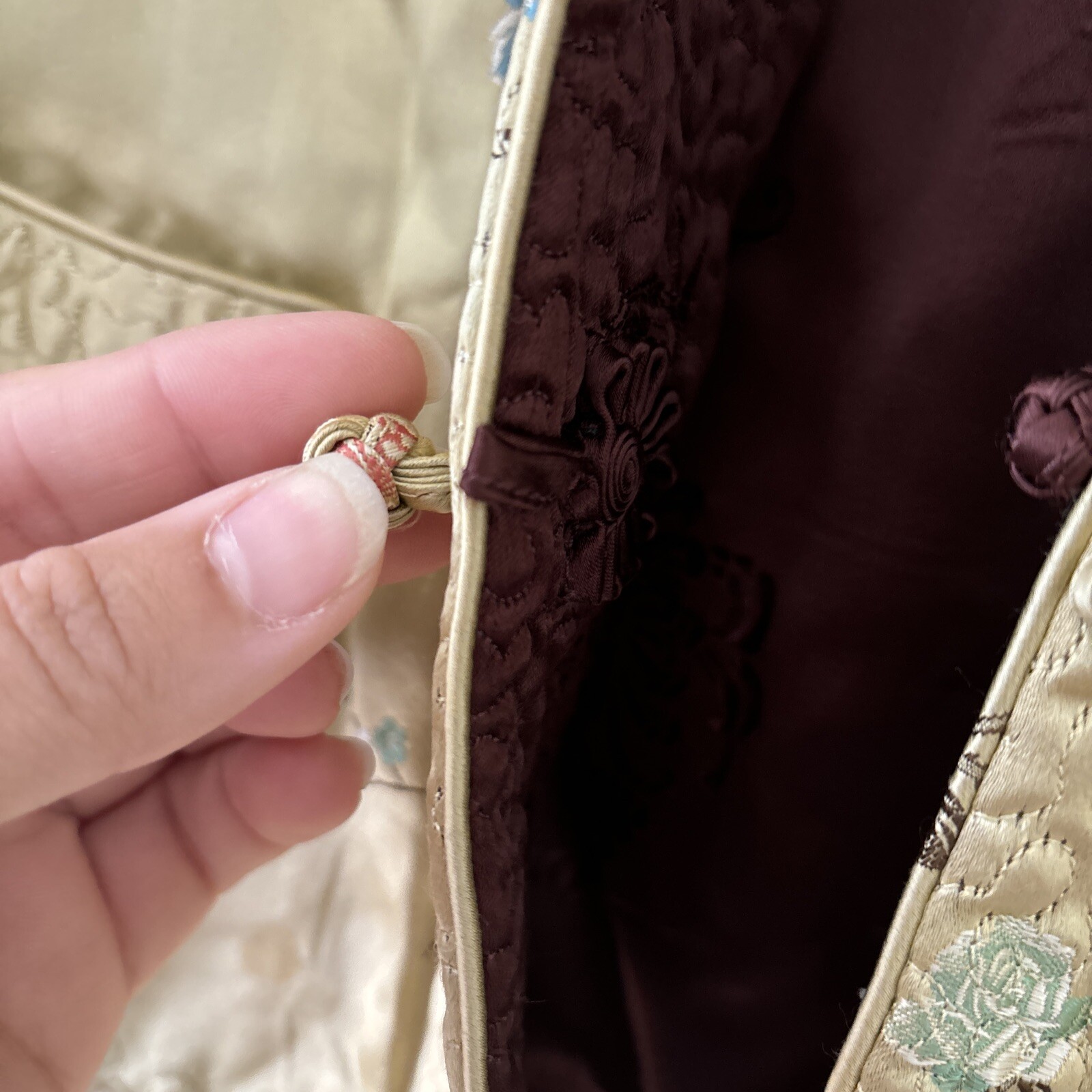 Peony Shanghai China Frog Closure Silk Jacket Maroon M