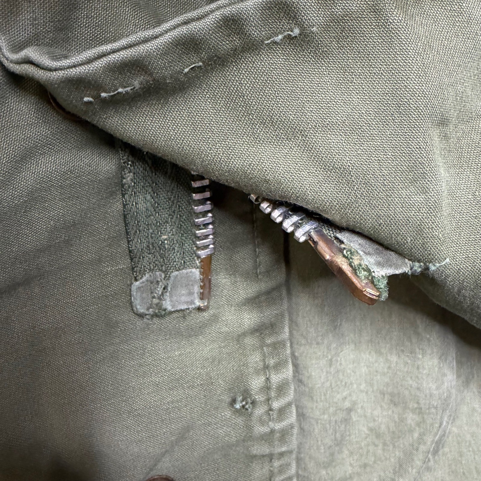 Vintage Military Field Jacket Women M Olive Green Patchwork 90s Distressed M-65