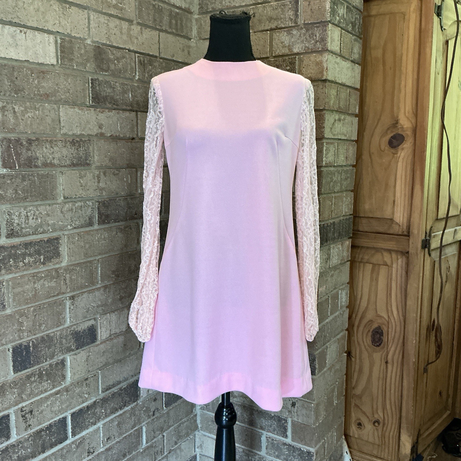 60s Vintage Mod Pink Shift Dress Sz M Lace Sleeve A-Line Mini Retro Party #30F4