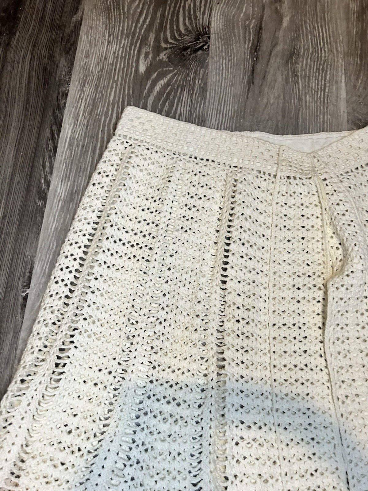 Young Ladies Vintage Crochet Over Skirt. Handmade. Lovely Piece. XS/S