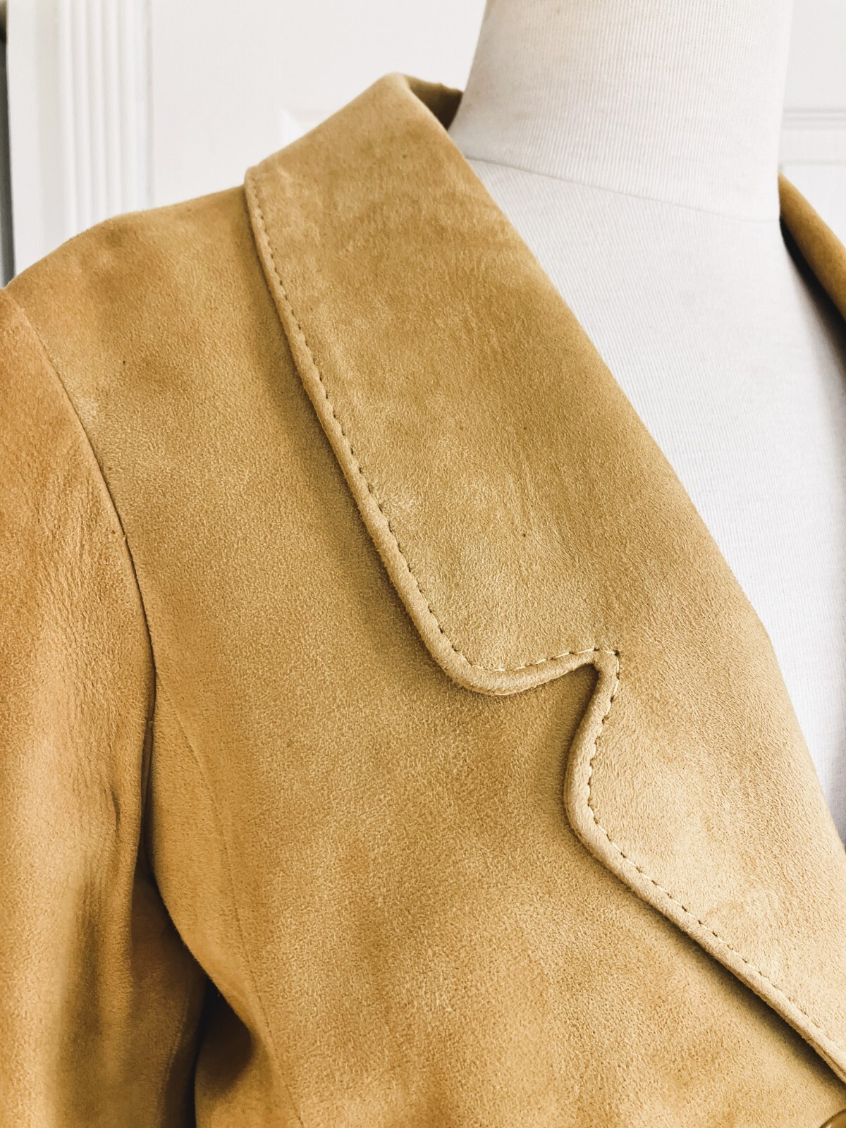 Designer 60’s Women’s Classic Calfskin Suede Lined Leather Trim Blazer Jacket M
