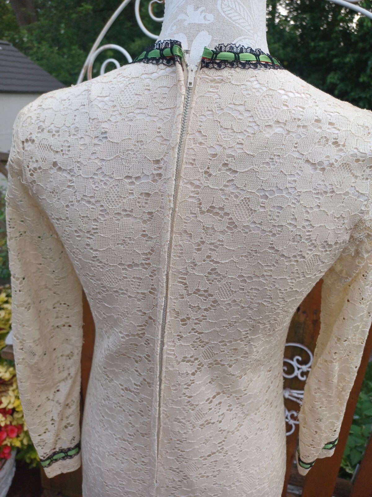 True VTG Mid-century 1960s Lace Mini Dress MCM Mod Union Label Ivory Small ~FLAW