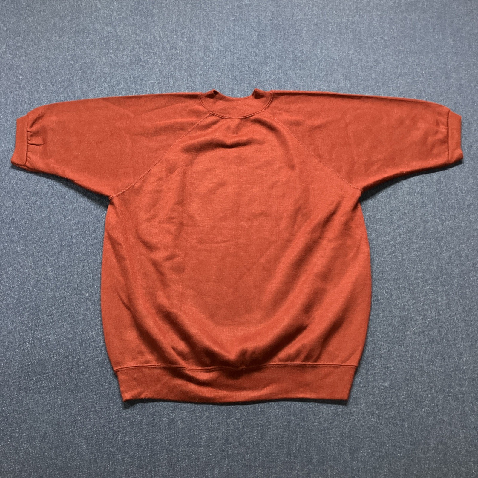 True Vintage 70s Short Sleeve Banded Raglan Crew Neck Sweatshirt Maroon L USA