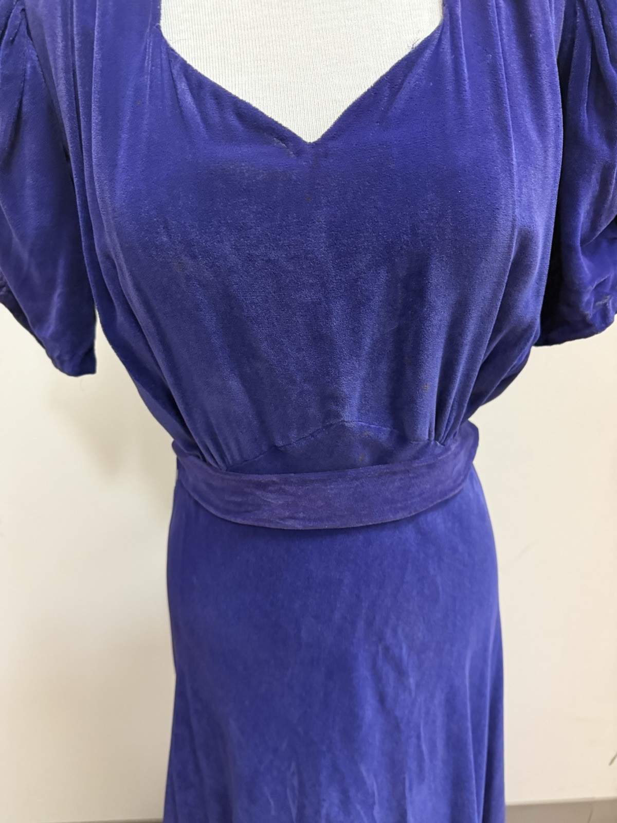 1930S Crêpe Velvet Evening Dress. In Fair Condition, A Little Fading Size Small