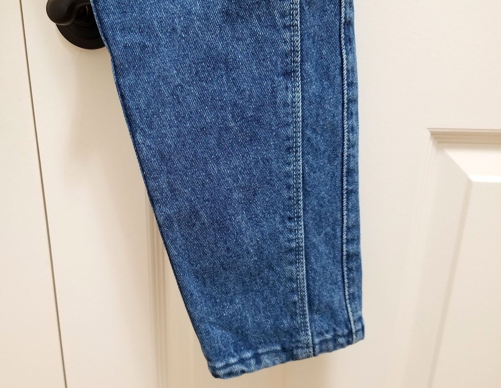 Women’s Vintage Bonjour Medium Wash Blue Denim Silver Metal Studded Jeans Sz 12