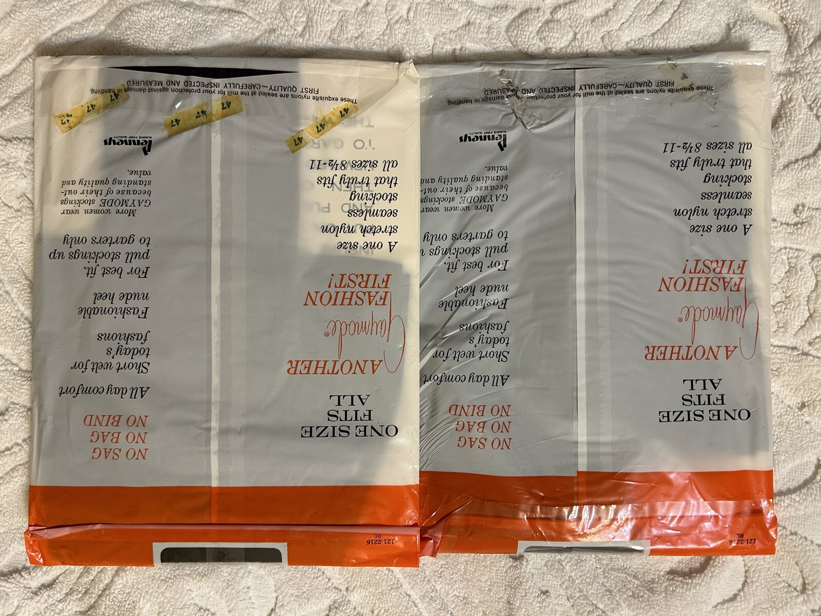 Vtg. NIP 70s “4 Pairs” Penny’s Gaymode Nylon Stretch Stockings Grey Mist/Navy