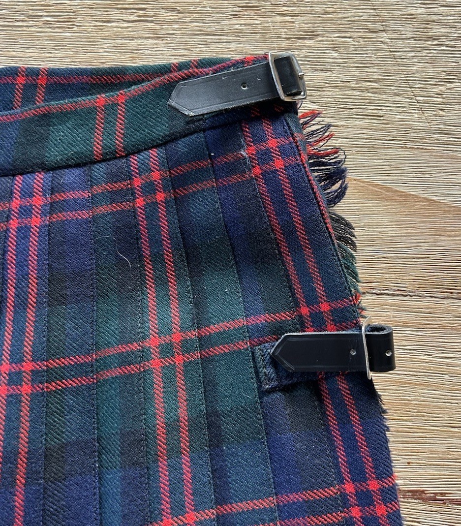 Vintage Wool Kilt Skirt Women Waist 26 Tartan Plaid Leather Buckles Pleated