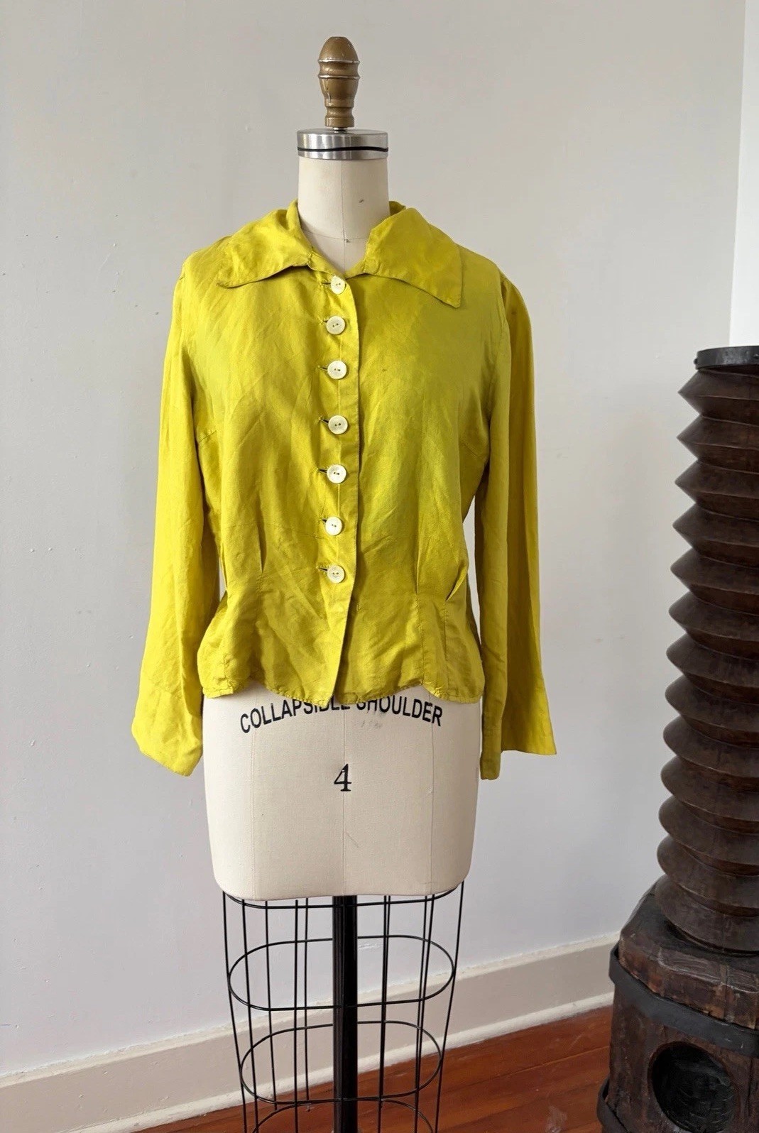 Vintage Antique 1920s 1930s Chartreuse Silk Trumpet Sleeve Blouse Shell Button S