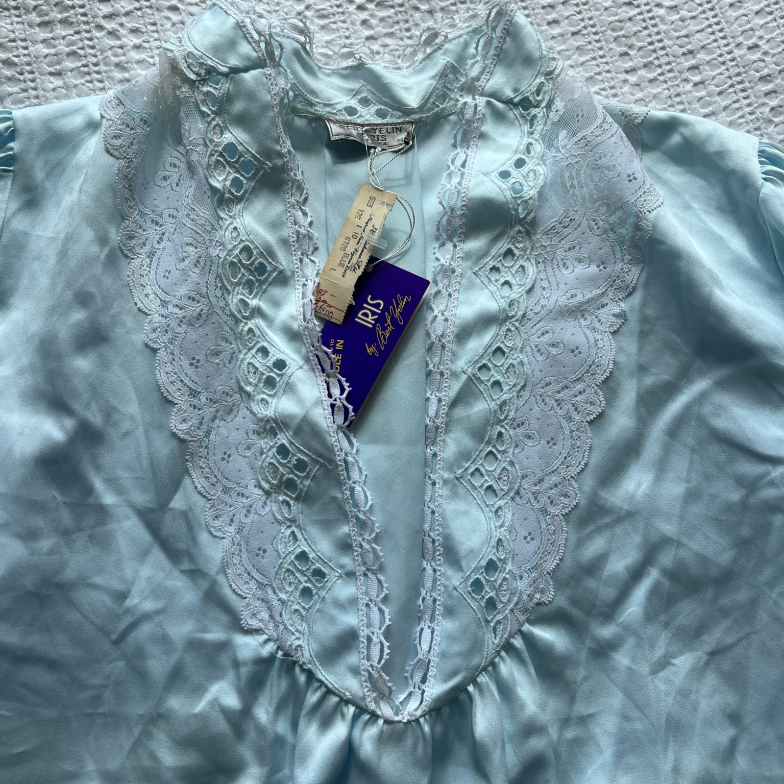 NWT Vintage Bert Yelin for IRIS Satin Blue Lace Trim Nightgown Large