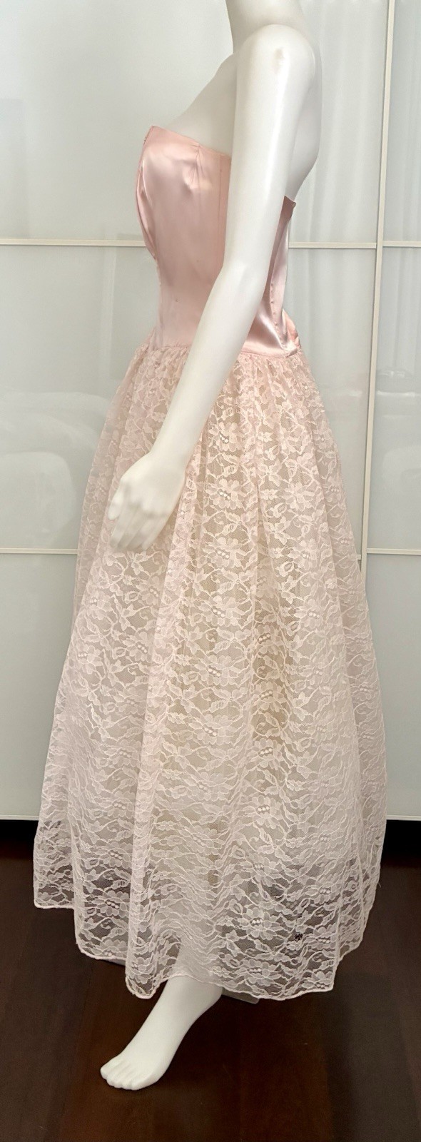 Vintage 80s Does 50s Gunne Sax Pink Satin Lace Strapless Dress with Sequins M