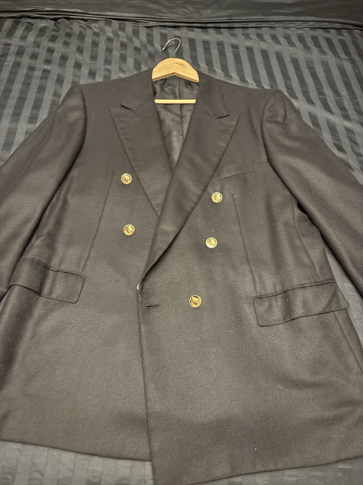 Brioni Roman Style 100% Cashmere Navy Double Breasted Blazer Size 44R EU 54