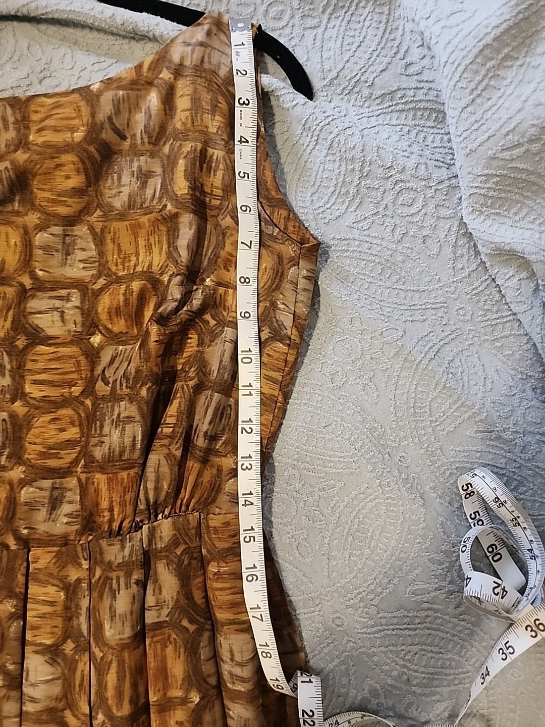 Women’s Vintage Brown Dress 26 Inch Waist