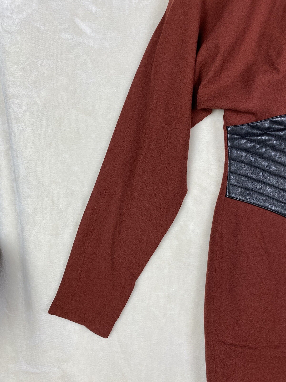 Vintage Caroma Andree Devlin Dress Womens 10 Maroon 100% Pure Wool Career Office