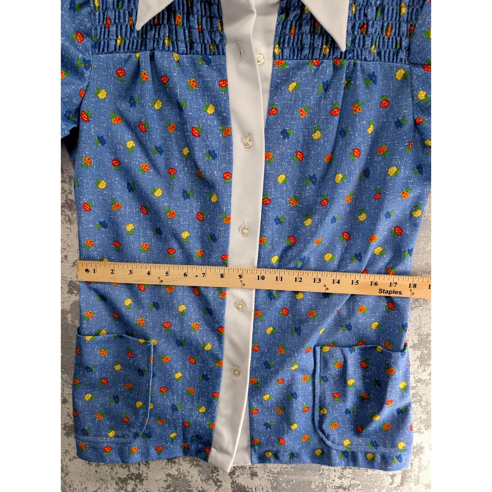 Vtg 50’s 60’s Blue Floral Smocked Top Short Sleeve Tunic Top Women’s Medium