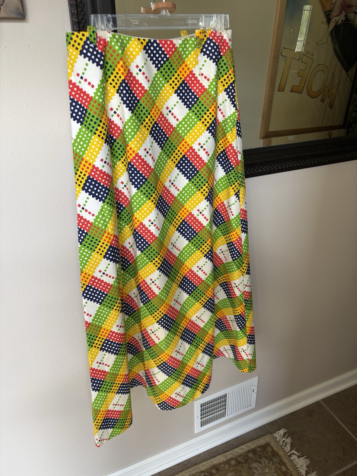 MCM Maxi Skirt Retro Print Cotton 30” X 40 “ L ‘Summit of Boston’ Vibrant Colors