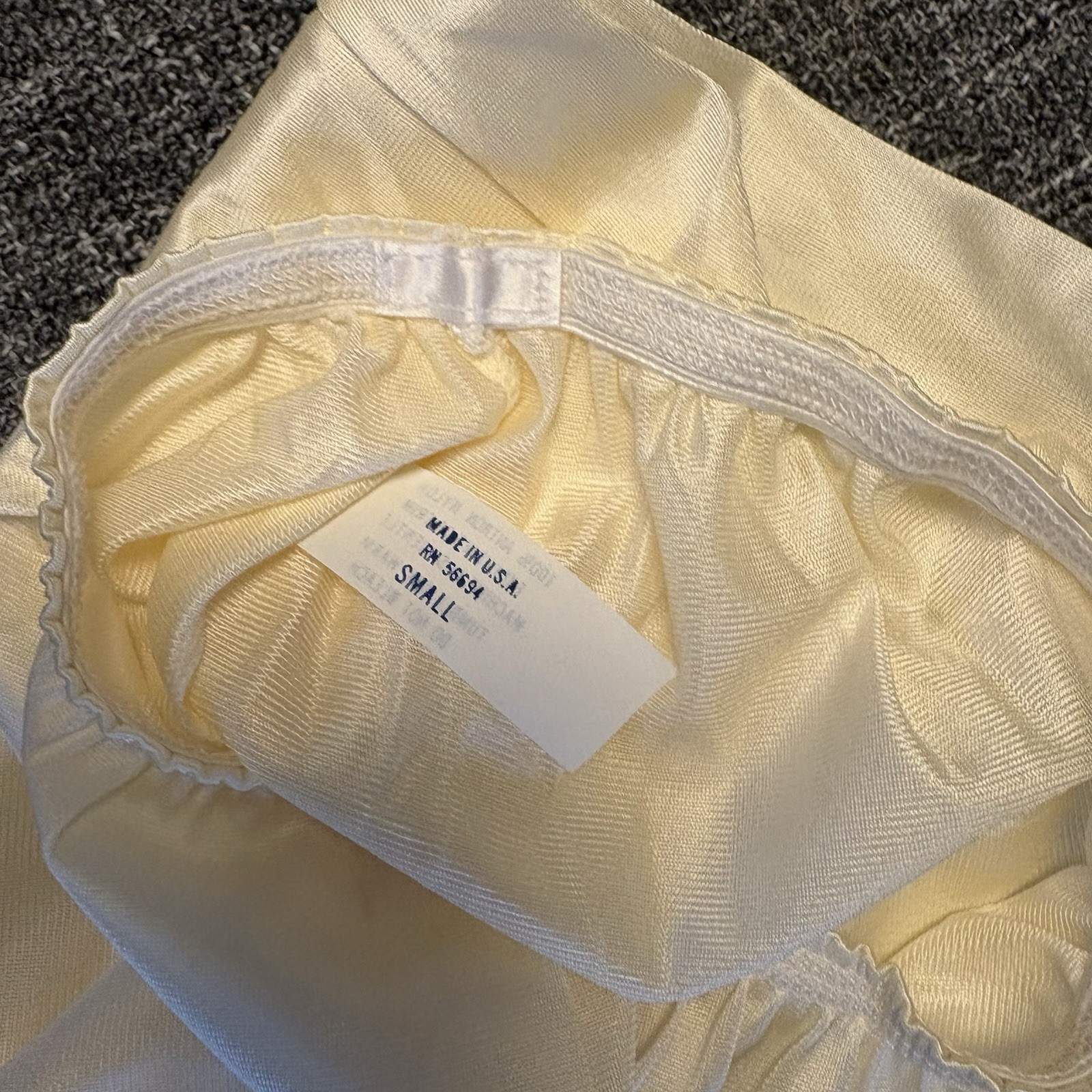 Vintage 100% Antron Nylon Ivory Half Slip W/Lace Trim Size Small