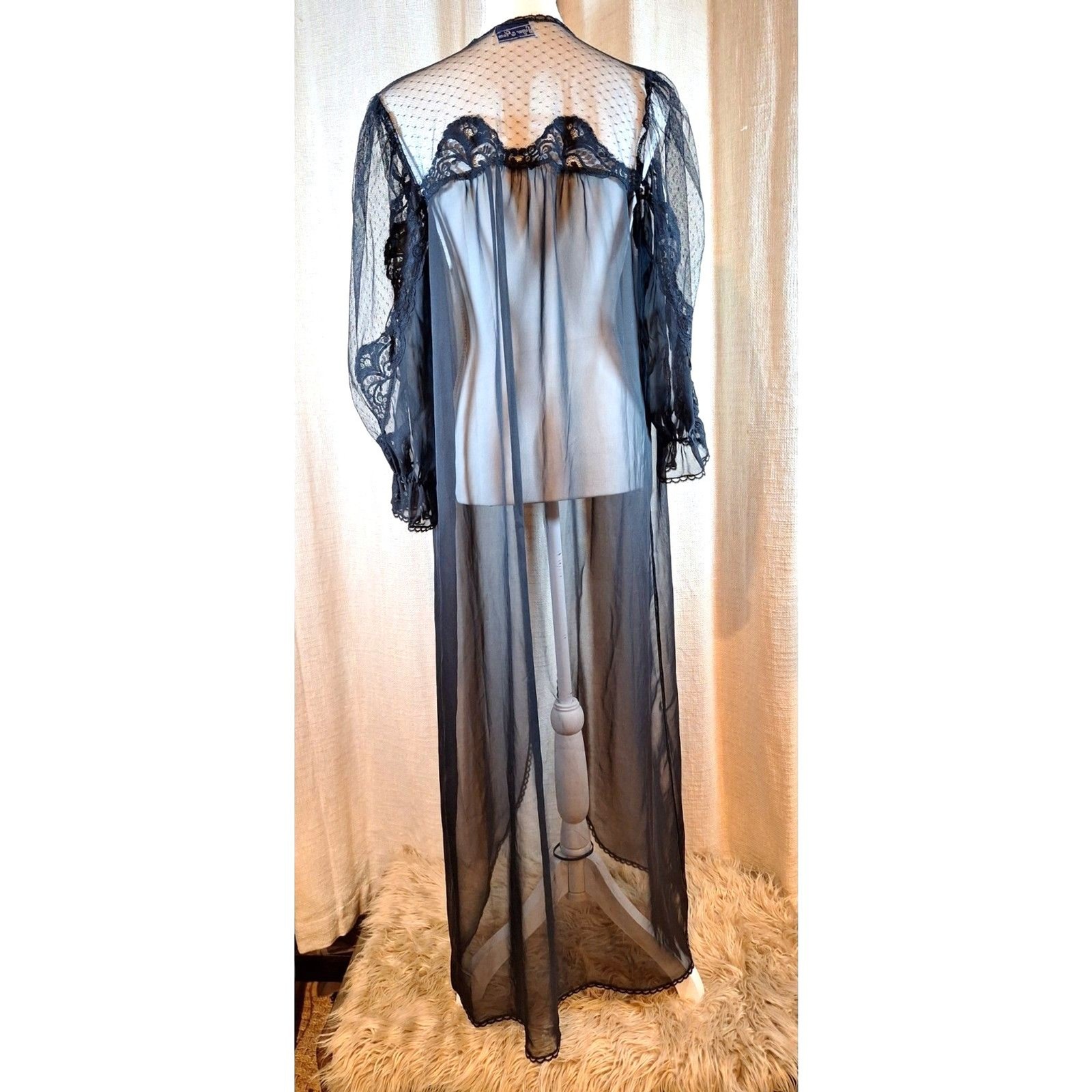 Sheer Black Sugar Plum Lingerie 60’s 70’s Robe Lace & Ruffled Long Sleeves Sz. S