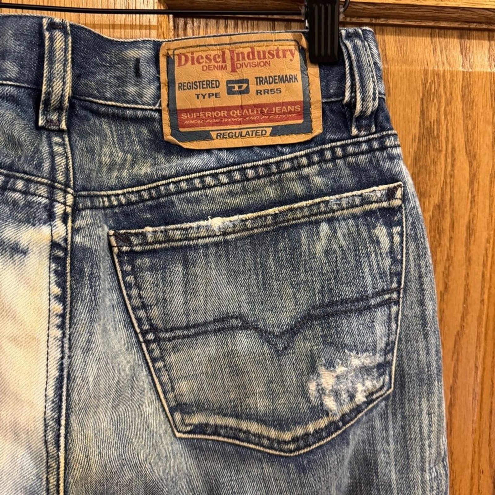Diesel “Fanker” Made in Italy low rise jeans. Y2K 2001. Size 30