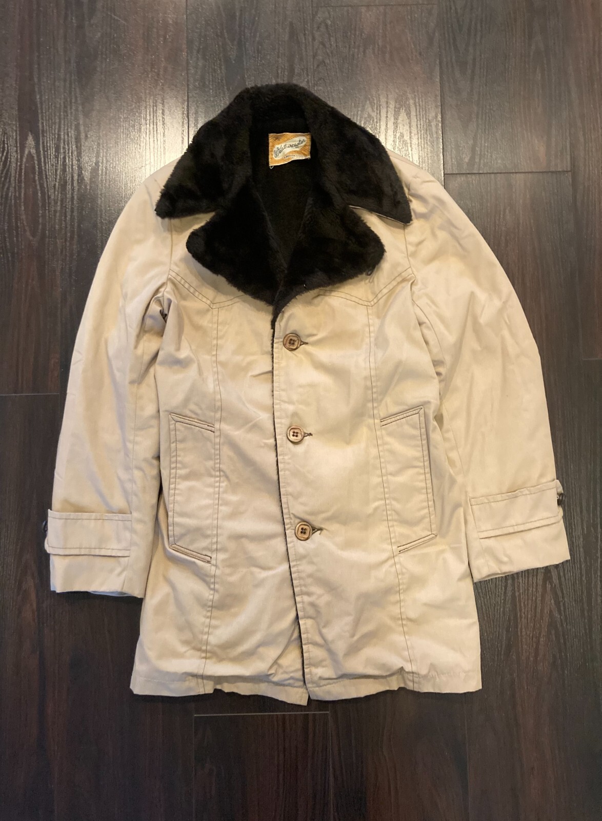 Cream and black vintage 70s Weathercaster coat with fur collar