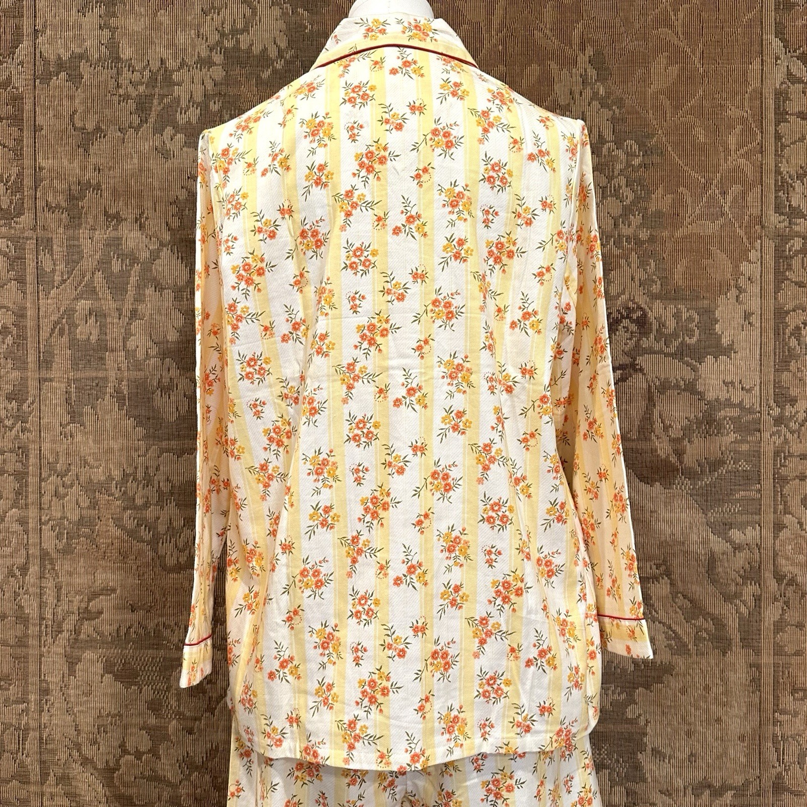 Vintage 60s / 70s  DEADSTOCK Chinese Plum Blossom Pajamas Lounge Set FLORAL